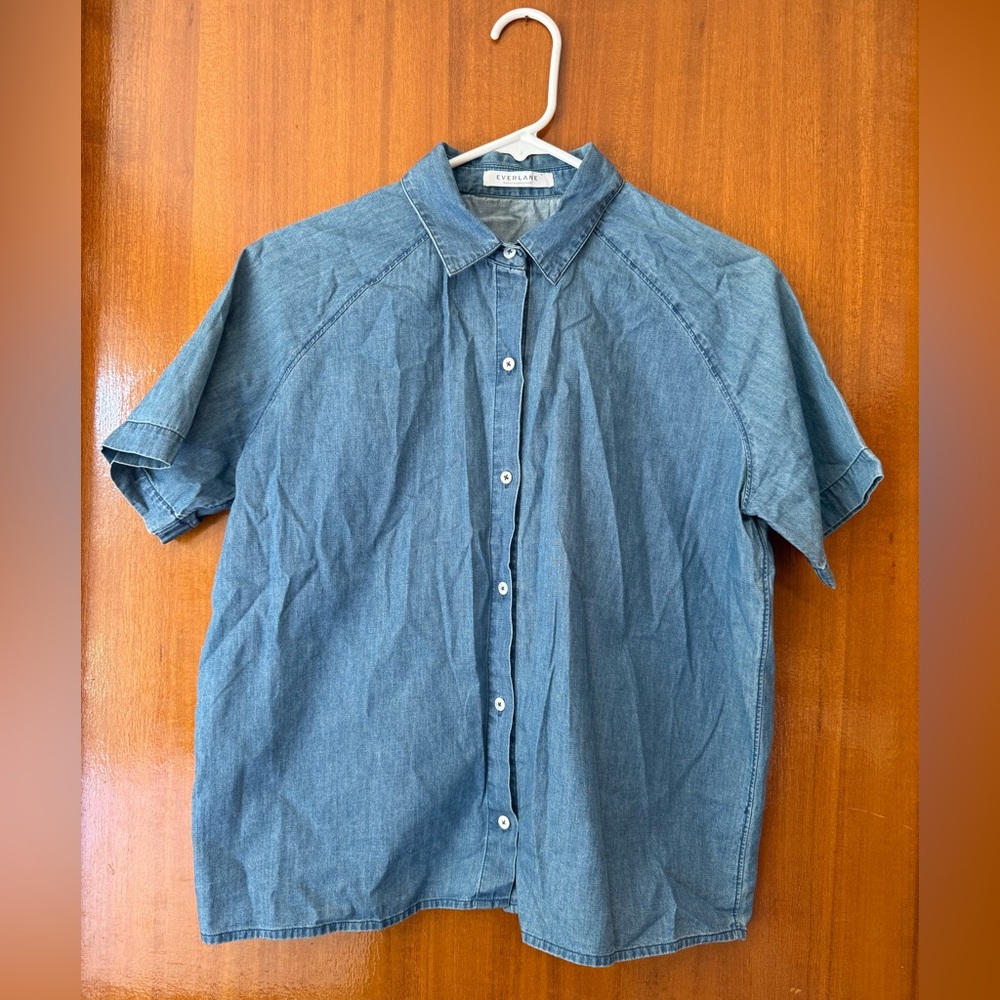 Women’s Everlane Cropped Chambray Casual Button Down Shirt Size M